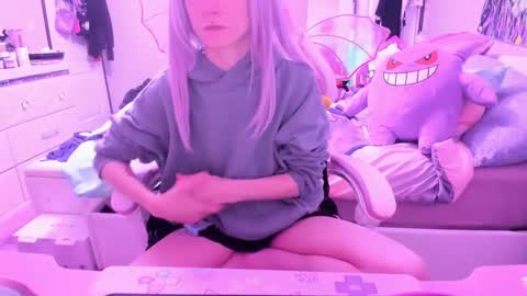 Snapshot of greeneyedlovexo chatting on 02.24.25 GreenEyedLovexo online show from 02.24.25