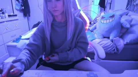 Snapshot of greeneyedlovexo chatting on 02.25.25 GreenEyedLovexo online show from 02.25.25