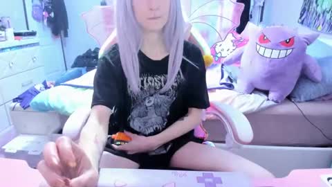 Snapshot of greeneyedlovexo chatting on 02.26.25 GreenEyedLovexo online show from 02.26.25