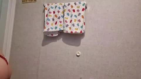 Snapshot of greeneyedlovexo chatting on 10.15.25 GreenEyedLovexo online show from 10.15.25