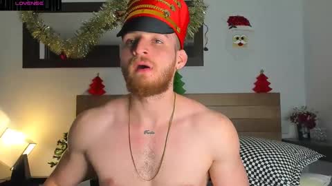 Snapshot of greeneyes_col chatting on 12.05.24 Juan online show from 12.05.24