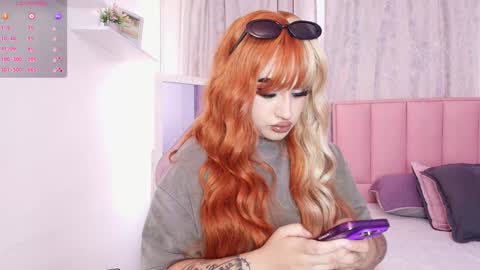 Snapshot of greennbella chatting on 02.06.25 online show from 02.06.25