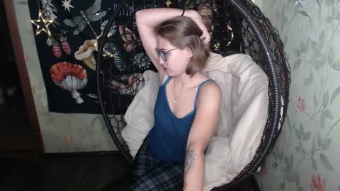 Lina online show from 10.02.25