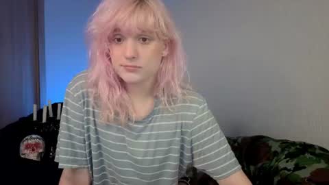 Greg-independent model online show from 07.22.26