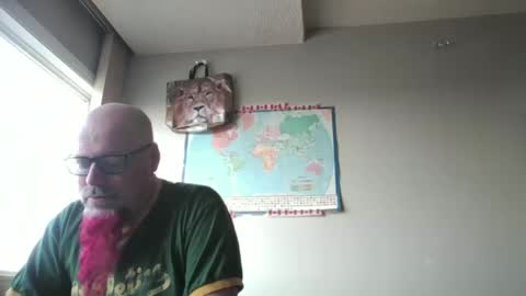 Snapshot of gregrev chatting on 09.14.25 gregrev online show from 09.14.25