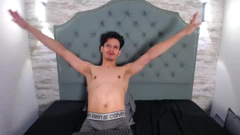 Snapshot of gremory_and_redlin69 chatting on 02.11.25 Gremory - Redlin online show from 02.11.25