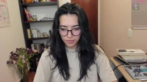 Snapshot of gretagat chatting on 01.06.26 Greta online show from 01.06.26