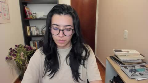 Snapshot of gretagat chatting on 01.07.26 Greta online show from 01.07.26