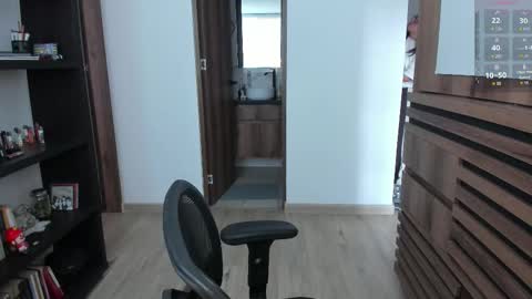 Snapshot of gretagat chatting on 03.29.26 Greta online show from 03.29.26