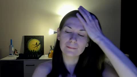 Snapshot of gretamiln chatting on 09.23.25 Greta online show from 09.23.25