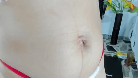 Snapshot of grettel__ chatting on 01.21.25 Gretel online show from 01.21.25