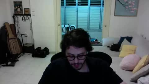 Snapshot of grey_uchi chatting on 05.08.26 grey_uchi online show from 05.08.26