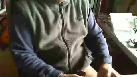 greyhounddog online show from 12.29.24