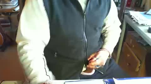 greyhounddog online show from 01.12.25