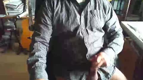 greyhounddog online show from 10.10.25