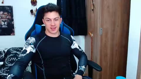 Snapshot of griego01 chatting on 12.10.24 griego01 online show from 12.10.24