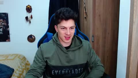 Snapshot of griego01 chatting on 12.14.24 griego01 online show from 12.14.24