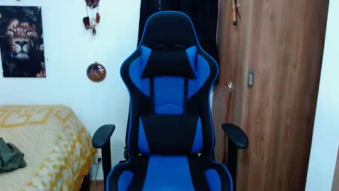 Snapshot of griego01 chatting on 12.29.24 griego01 online show from 12.29.24