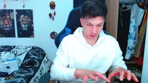 Snapshot of griego01 chatting on 01.22.25 griego01 online show from 01.22.25