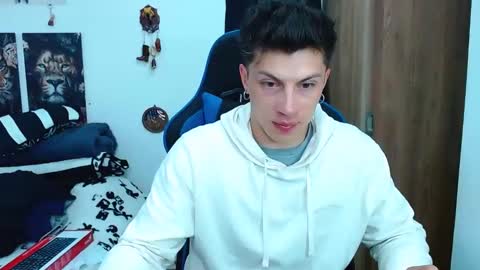 Snapshot of griego01 chatting on 02.13.25 griego01 online show from 02.13.25