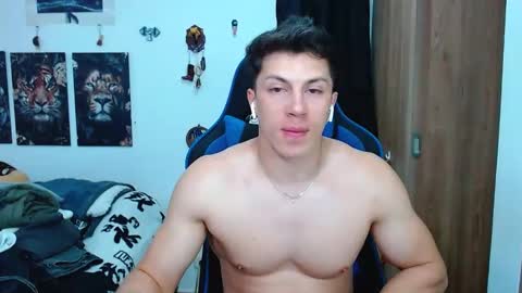 Snapshot of griego01 chatting on 02.17.25 griego01 online show from 02.17.25