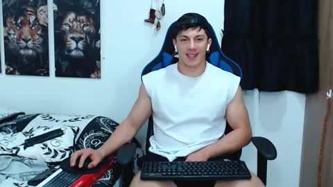 Snapshot of griego01 chatting on 03.01.25 griego01 online show from 03.01.25