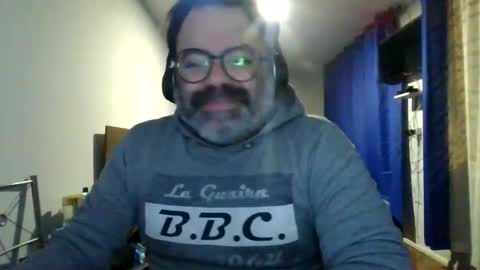 Snapshot of griegozorbatos chatting on 06.01.26 griegozorbatos online show from 06.01.26