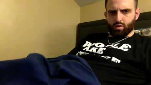 Snapshot of grobs123 chatting on 02.18.25 grobs123 online show from 02.18.25