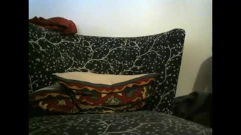 Snapshot of growbaguk chatting on 01.01.25 growbaguk online show from 01.01.25