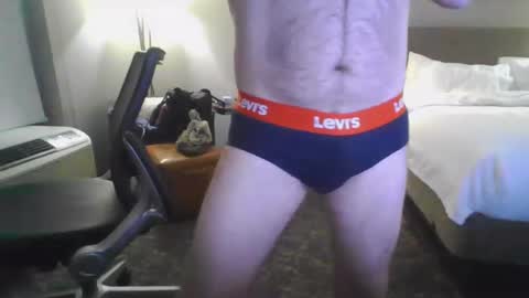 Snapshot of growerandrunner chatting on 12.05.24 growerandrunner online show from 12.05.24