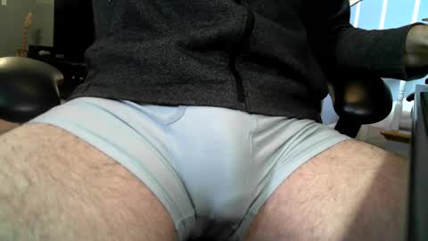 Snapshot of grownoshow9 chatting on 12.19.24 grownoshow9 online show from 12.19.24