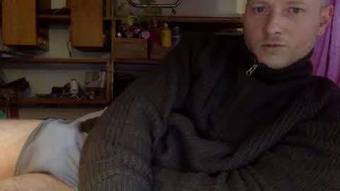 gruendamien online show from 12.15.25