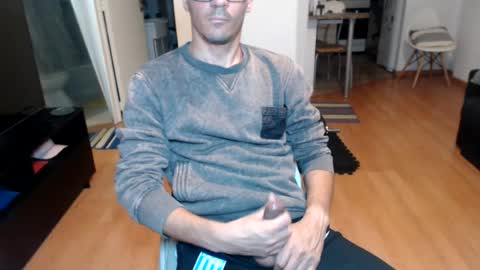 Snapshot of guachin_new chatting on 06.29.26 guachin_new online show from 06.29.26