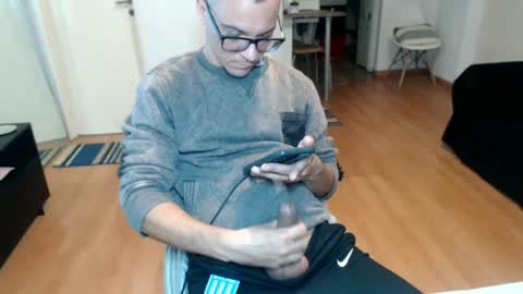 Snapshot of guachin_new chatting on 07.04.26 guachin_new online show from 07.04.26