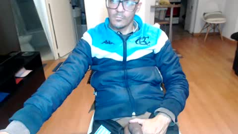 Snapshot of guachin_new chatting on 07.11.26 guachin_new online show from 07.11.26