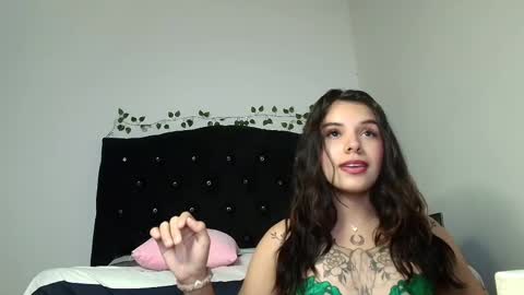 Snapshot of guadalupeclak chatting on 02.20.25 guadalupeclak online show from 02.20.25