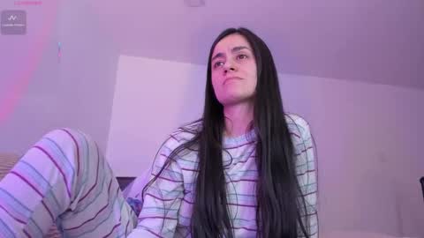 Elena online show from 02.25.25