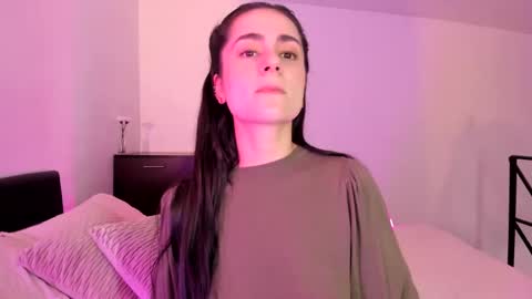 Elena online show from 03.04.25