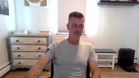 gudguy2025 online show from 05.10.26
