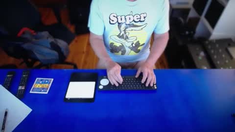 guesswhatigot2 online show from 11.12.25