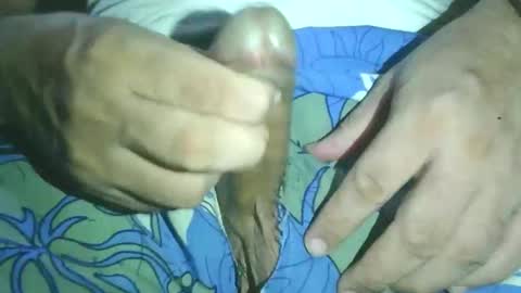 Snapshot of guidogomezcag chatting on 11.24.25 guidogomezcag online show from 11.24.25