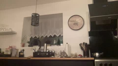 guil0 online show from 02.15.26