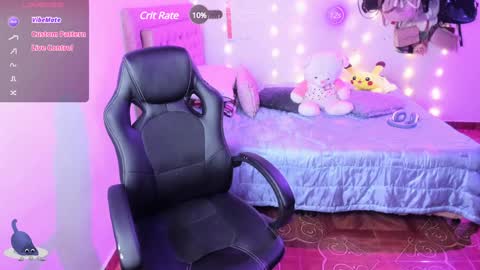 Hello Im Julieta Im 25 years old welcome to my room have fun and be happy. online show from 01.23.25