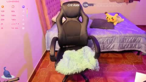 Hello Im Julieta Im 25 years old welcome to my room have fun and be happy. online show from 02.20.25