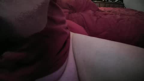 Snapshot of guitarmam7734 chatting on 01.24.25 tommy online show from 01.24.25