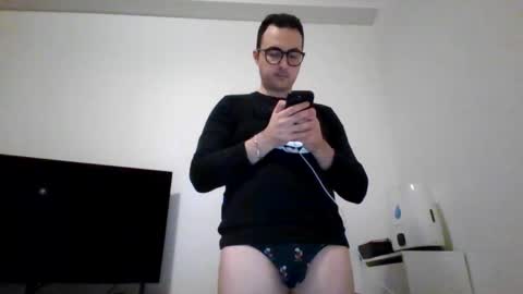 Snapshot of gullit93 chatting on 03.02.26 gullit93 online show from 03.02.26