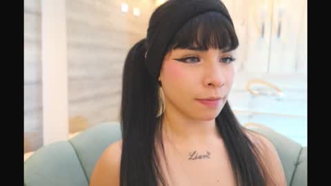 gummyluv online show from 11.09.25