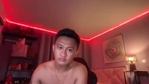 Snapshot of gurama69 chatting on 04.12.26 JASONSpeared online show from 04.12.26