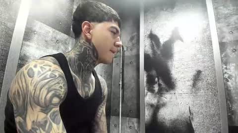 Snapshot of gury_tattoo chatting on 06.22.26 Gury online show from 06.22.26