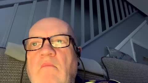 Snapshot of gusher25 chatting on 04.02.26 gusher25 online show from 04.02.26